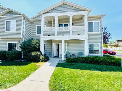 Photo of 623 Canyon Vista Way #1102, Grand Junction, CO 81505 (MLS # 20261941)