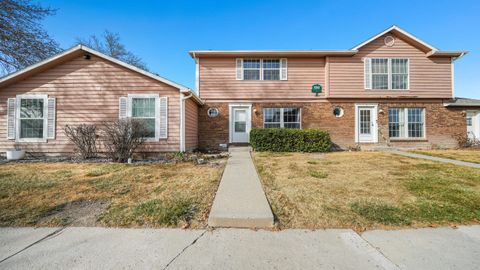 Photo of 590 W Indian Creek Drive #2, Grand Junction, CO 81501 (MLS # 20261195)