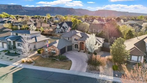 Photo of 699 Roundup Drive, Grand Junction, CO 81507 (MLS # 20261356)