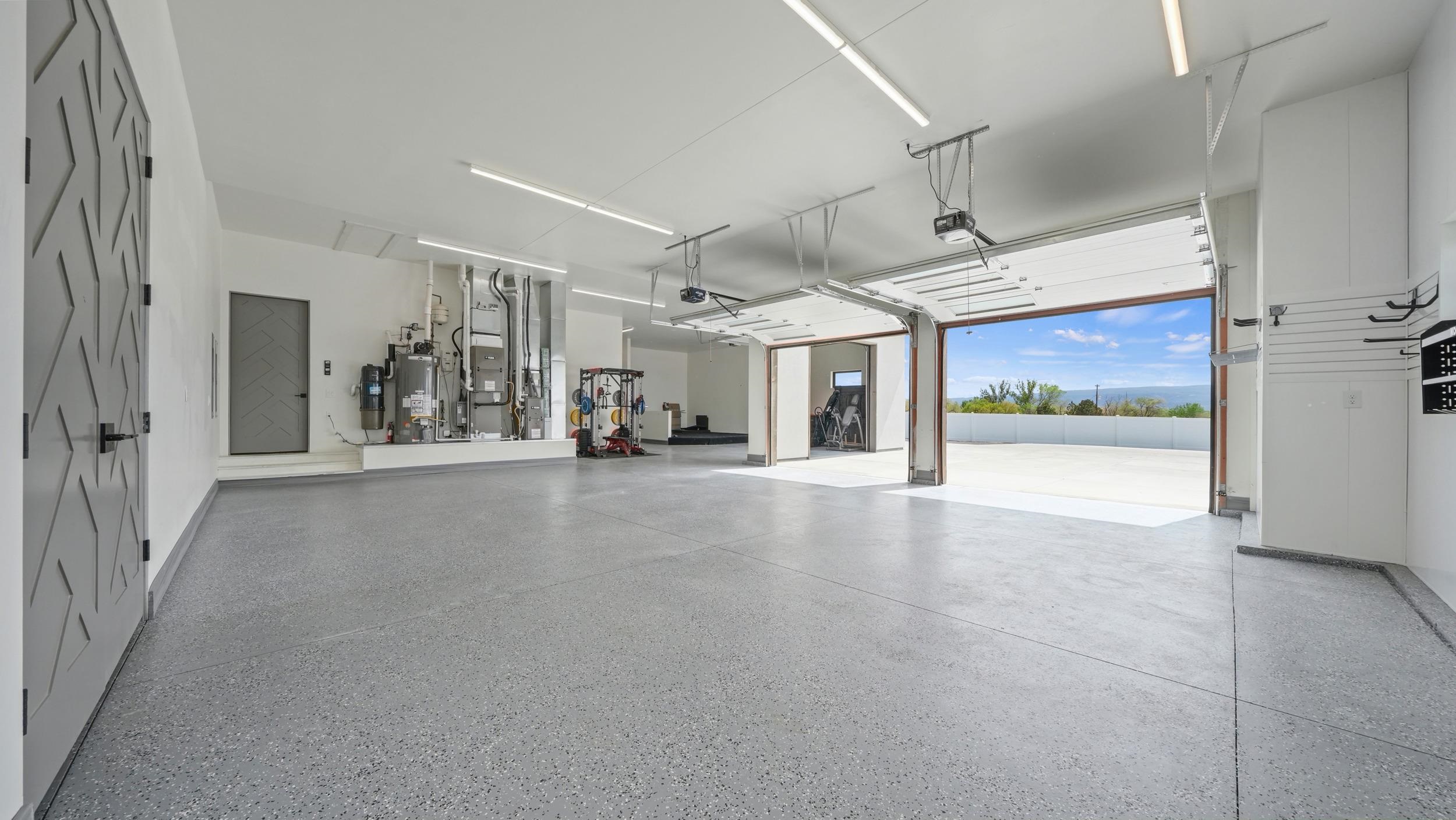 Grand Junction, Colorado, 81505, United States, 4 Bedrooms Bedrooms, ,4 BathroomsBathrooms,Residential,Active,2036689