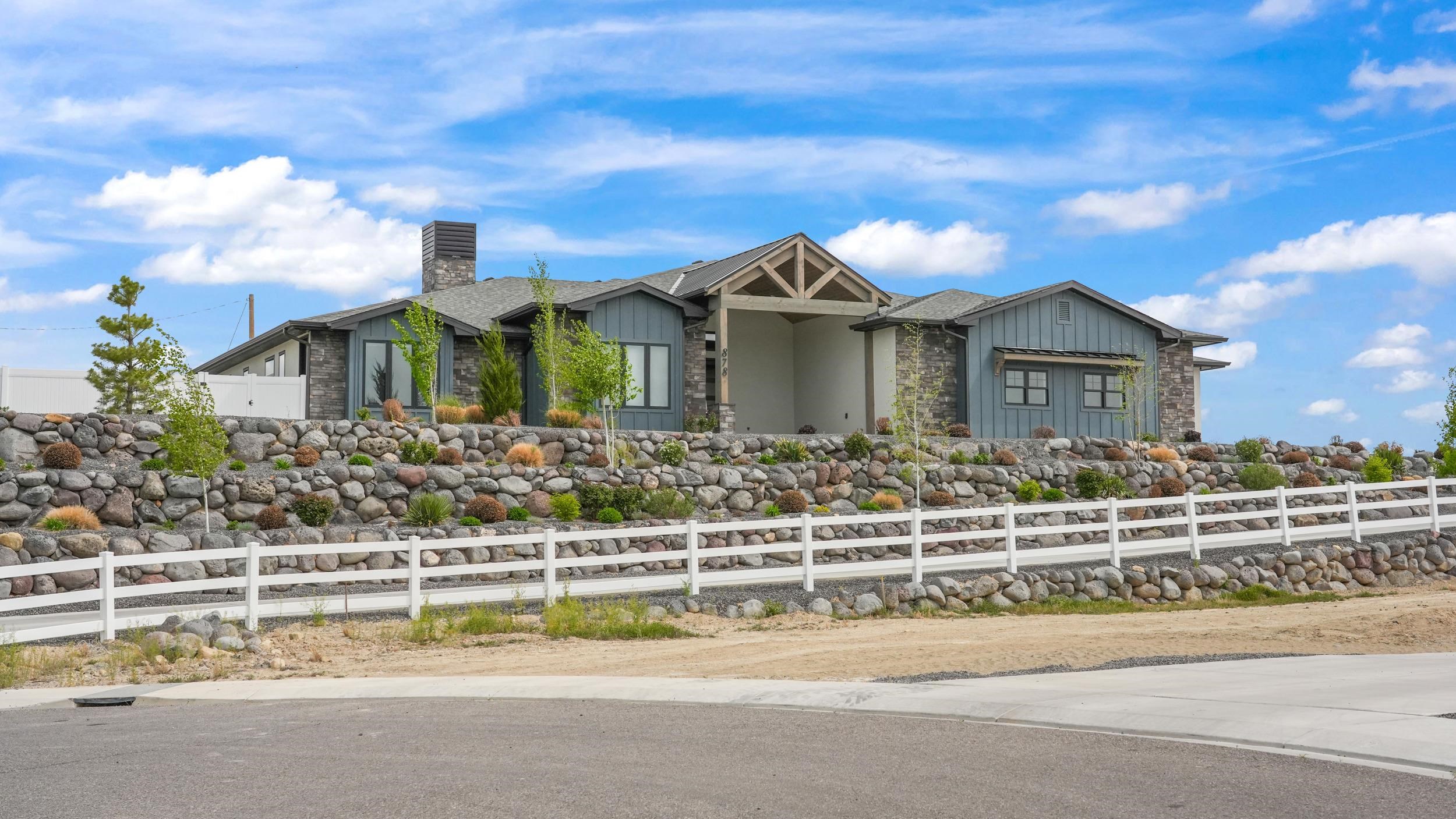 Grand Junction, Colorado, 81505, United States, 4 Bedrooms Bedrooms, ,4 BathroomsBathrooms,Residential,Active,2036689