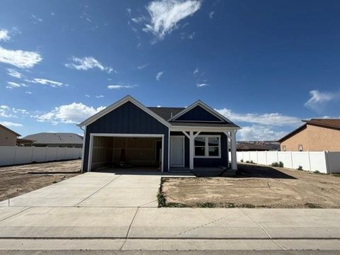 Photo of 2137 Moon Beam Place, Grand Junction, CO 81505 (MLS # 20262398)