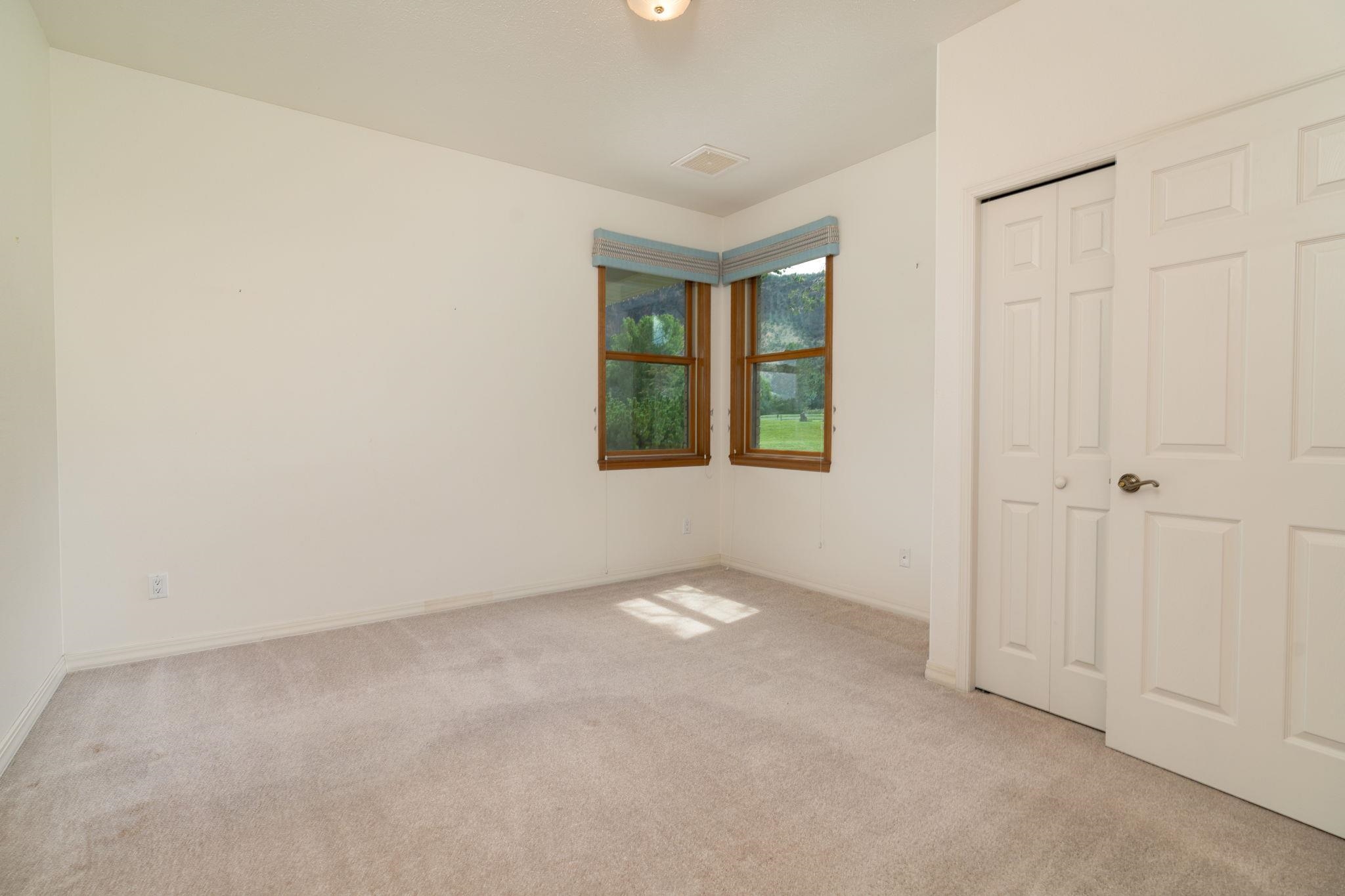 Grand Junction, Colorado 81507, United States, 3 Bedrooms Bedrooms, ,3 BathroomsBathrooms,Residential,Pending,149951