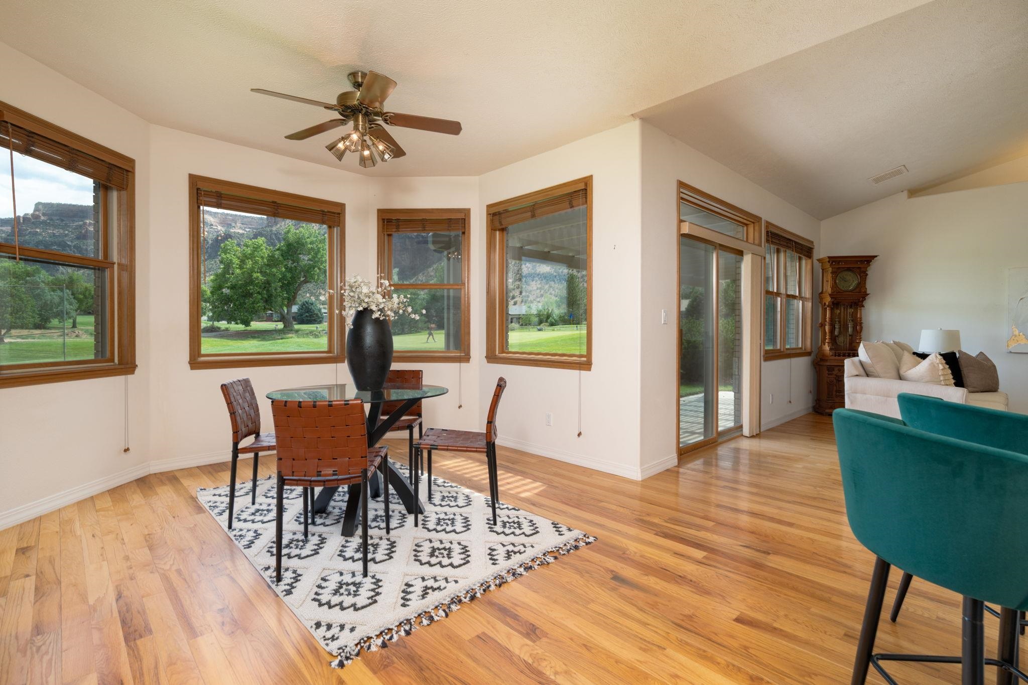 Grand Junction, Colorado 81507, United States, 3 Bedrooms Bedrooms, ,3 BathroomsBathrooms,Residential,Pending,149951