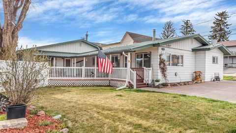 Photo of 134 4th Street, Meeker, CO 81641 (MLS # 20261420)