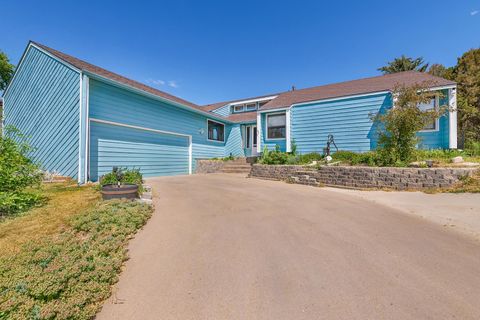 Photo of 1410 Dogwood Drive, Rifle, CO 81650 (MLS # 20262424)