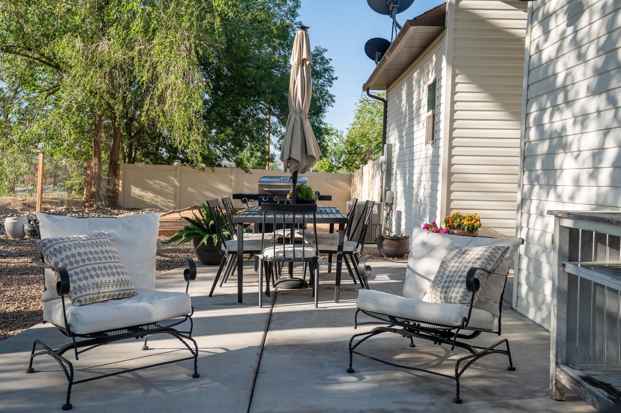 Grand Junction, Colorado 81505, United States, 2 Bedrooms Bedrooms, ,2 BathroomsBathrooms,Residential,Pending,161128