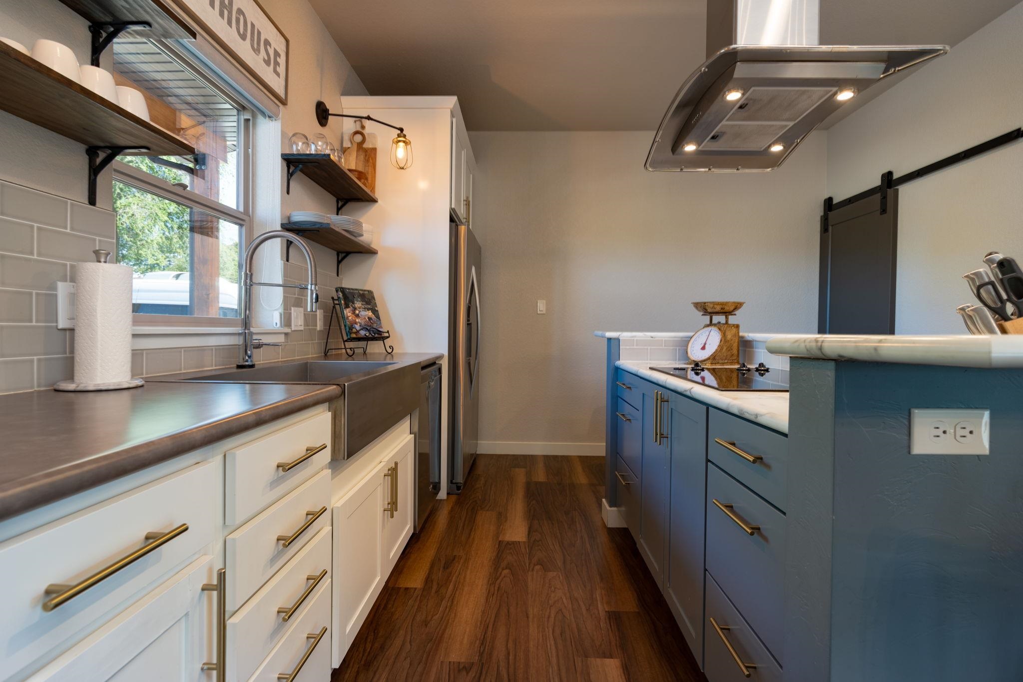 Grand Junction, Colorado 81505, United States, 2 Bedrooms Bedrooms, ,2 BathroomsBathrooms,Residential,Pending,161128