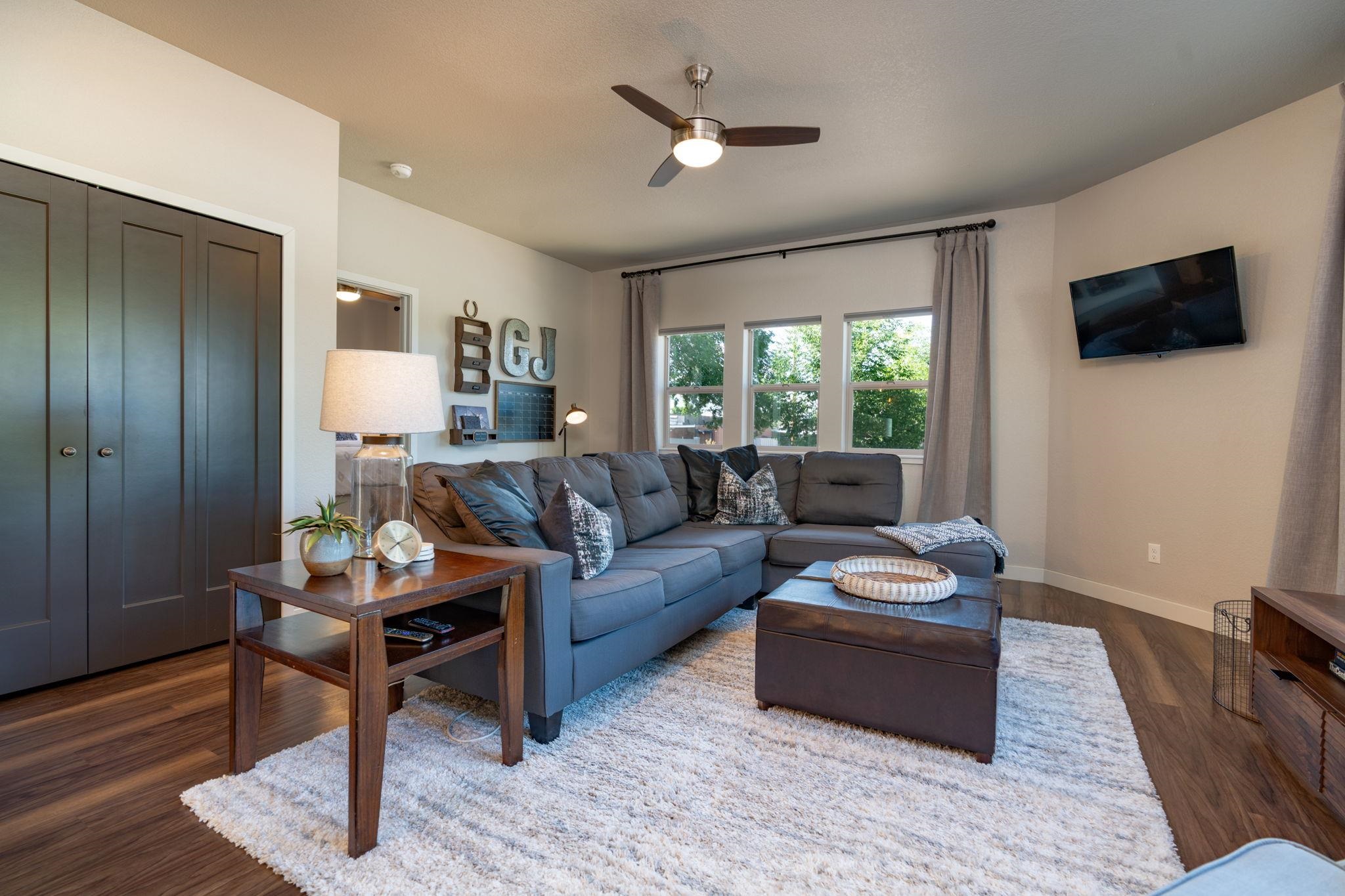 Grand Junction, Colorado 81505, United States, 2 Bedrooms Bedrooms, ,2 BathroomsBathrooms,Residential,Pending,161128