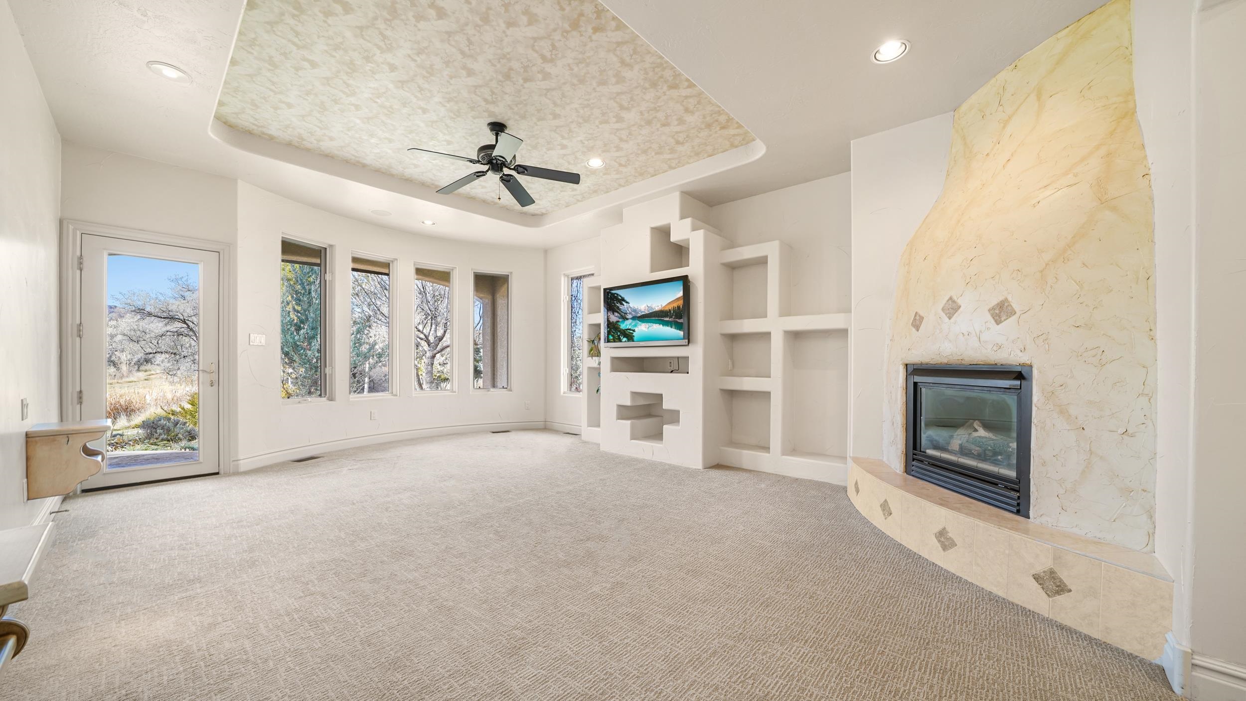 Grand Junction, Colorado, 81507, United States, 5 Bedrooms Bedrooms, ,6 BathroomsBathrooms,Residential,Active,2009860
