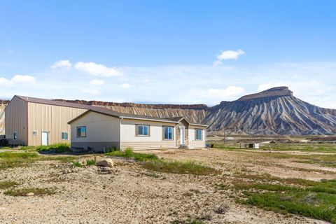 Photo of 759 33 Road, Clifton, CO 81520 (MLS # 20261691)