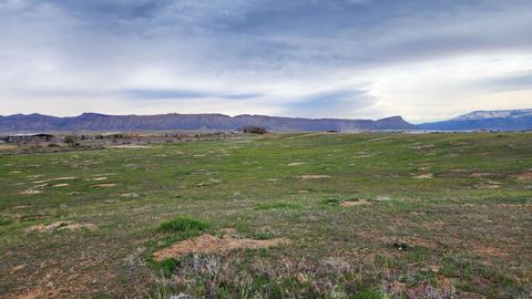 Photo of TBD H Road, Grand Junction, CO 81506 (MLS # 20253390)