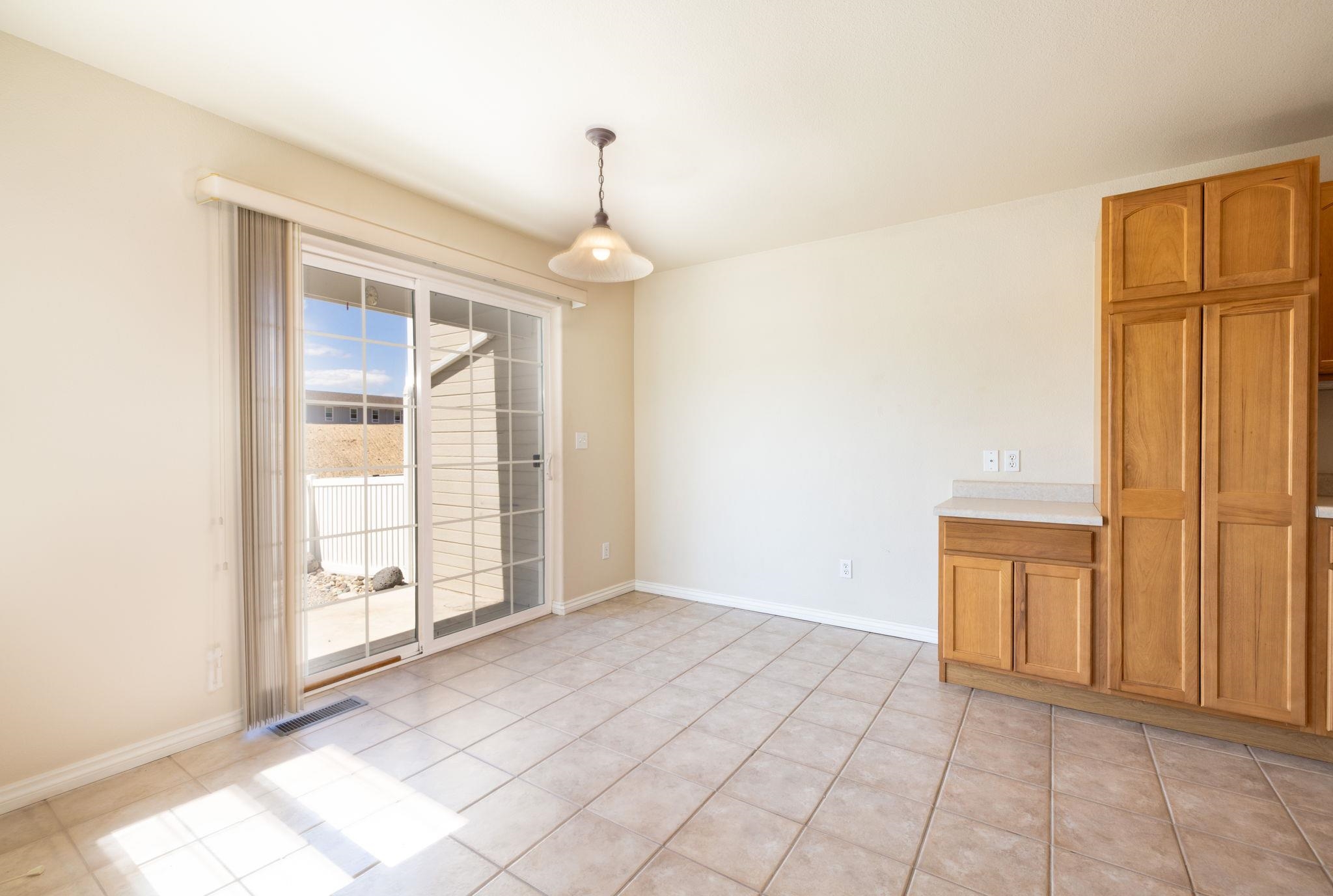 Grand Junction, Colorado 81506, United States, 2 Bedrooms Bedrooms, ,3 BathroomsBathrooms,Residential,Active,136969