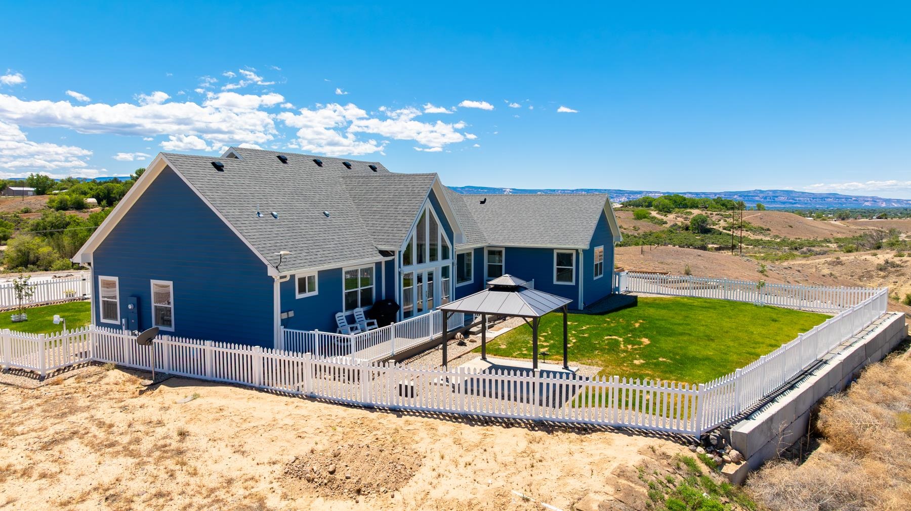 Palisade, Colorado, 81526, United States, 3 Bedrooms Bedrooms, ,3 BathroomsBathrooms,Residential,Active,2015436