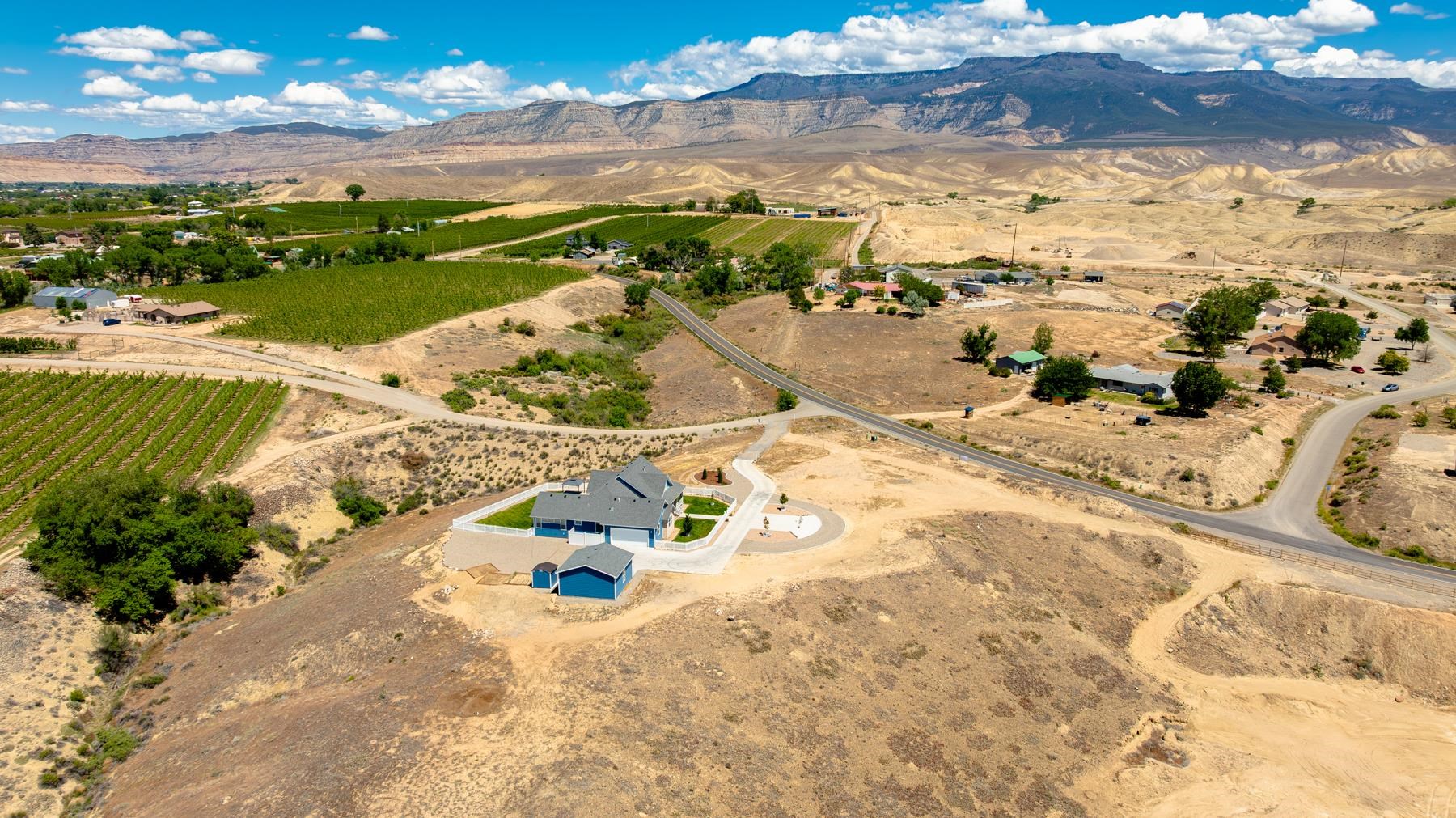 Palisade, Colorado, 81526, United States, 3 Bedrooms Bedrooms, ,3 BathroomsBathrooms,Residential,Active,2015436