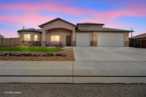 Photo of 1178 Cherrywood Avenue, Fruita, CO 81521 (MLS # 20261840)
