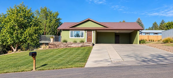 952 GREEN ST, CRAIG, CO 81625 - Image 6995025a0d207c74cfae5c2cd4e566fe/4102672179
