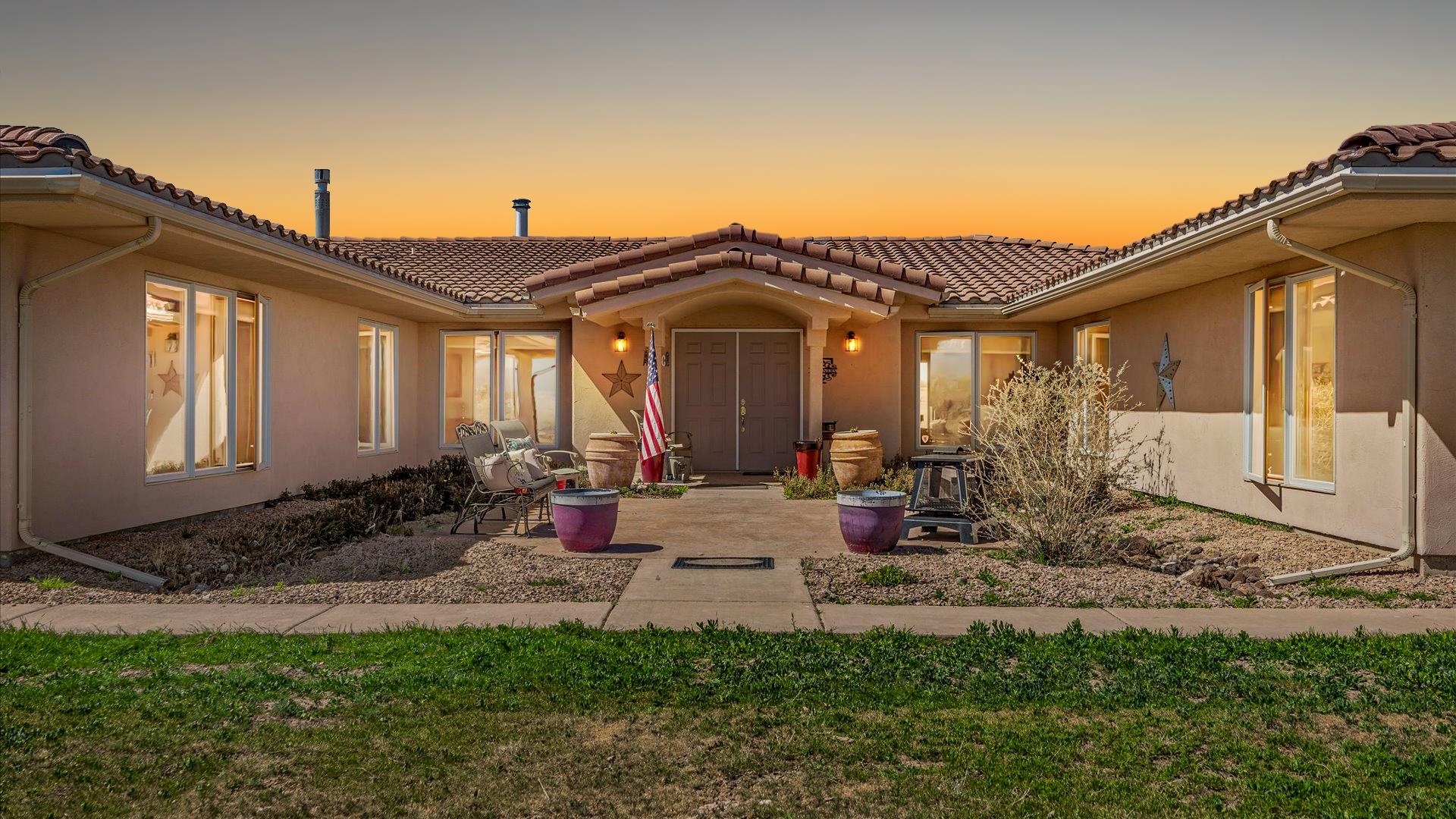 Hotchkiss, Colorado, 81419, United States, 6 Bedrooms Bedrooms, ,5 BathroomsBathrooms,Residential,Active,2033362