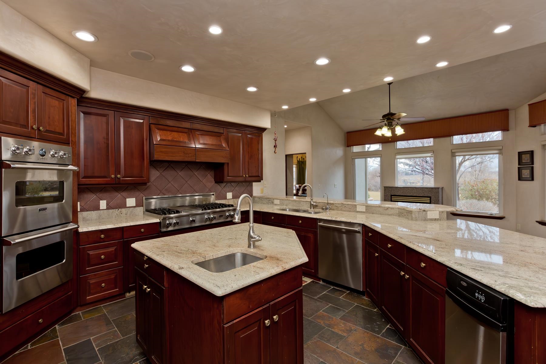 Grand Junction, Colorado, 81505, United States, 4 Bedrooms Bedrooms, ,5 BathroomsBathrooms,Residential,Active,1945340