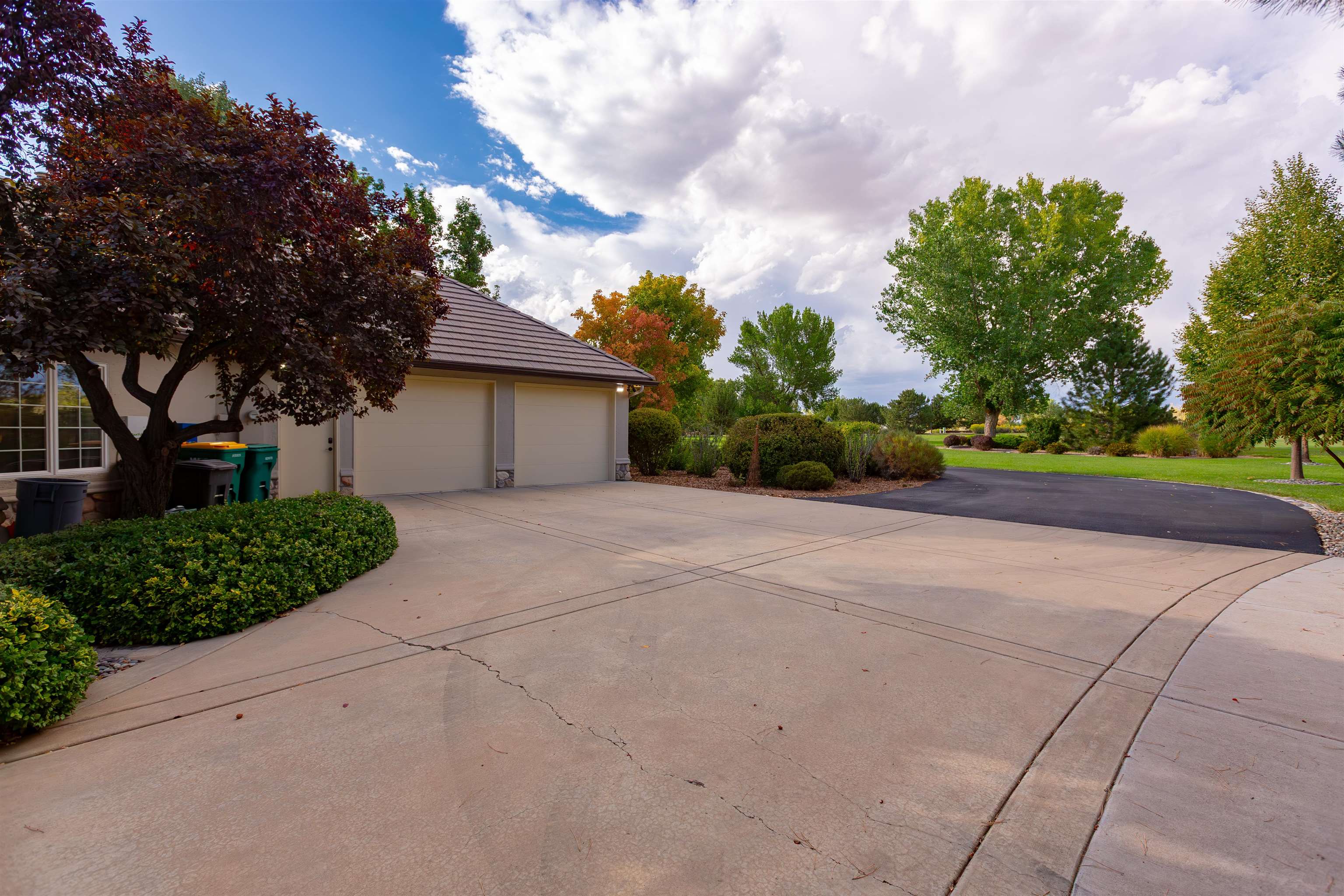 Grand Junction, Colorado, 81505, United States, 4 Bedrooms Bedrooms, ,5 BathroomsBathrooms,Residential,Active,1945340