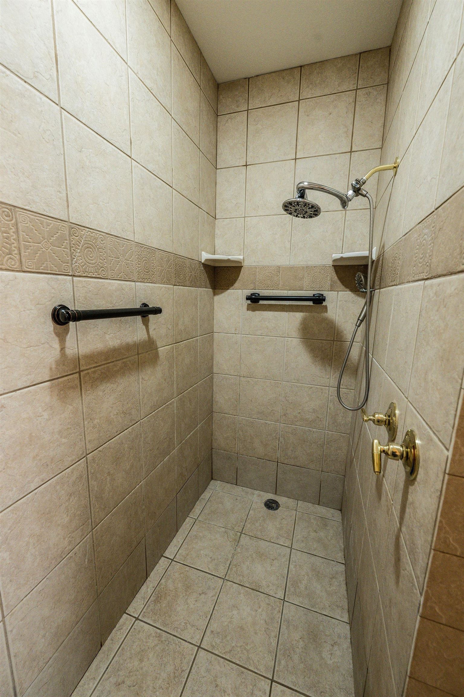 Grand Junction, Colorado, 81505, United States, 4 Bedrooms Bedrooms, ,4 BathroomsBathrooms,Residential,Active,2032090