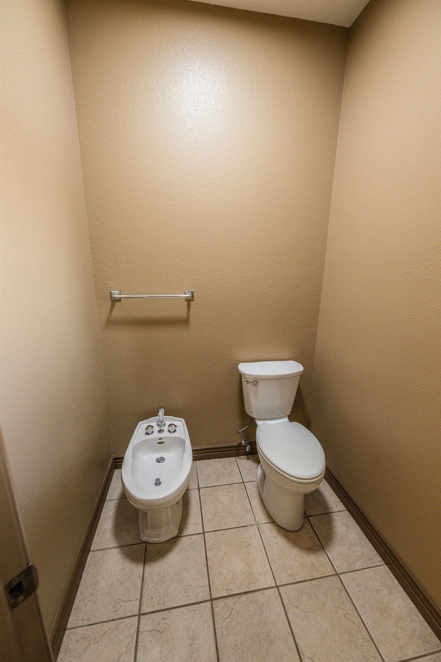 Grand Junction, Colorado, 81505, United States, 4 Bedrooms Bedrooms, ,4 BathroomsBathrooms,Residential,Active,2032090