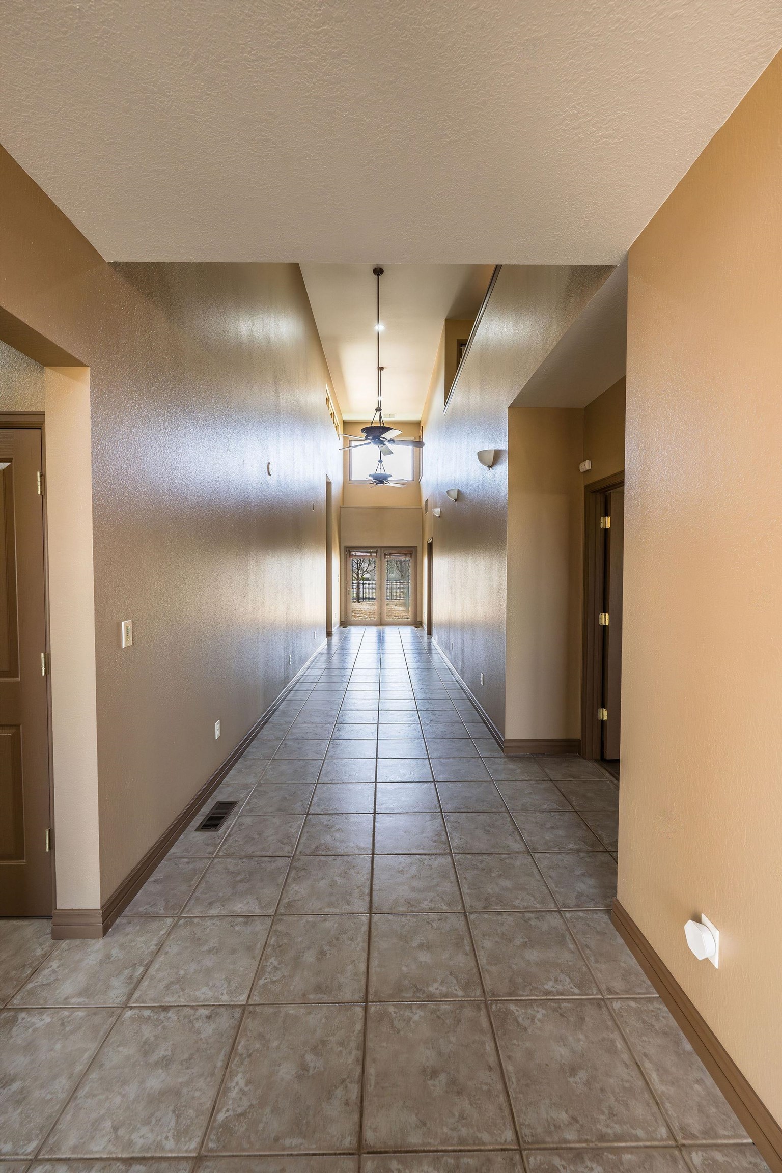 Grand Junction, Colorado, 81505, United States, 4 Bedrooms Bedrooms, ,4 BathroomsBathrooms,Residential,Active,2032090