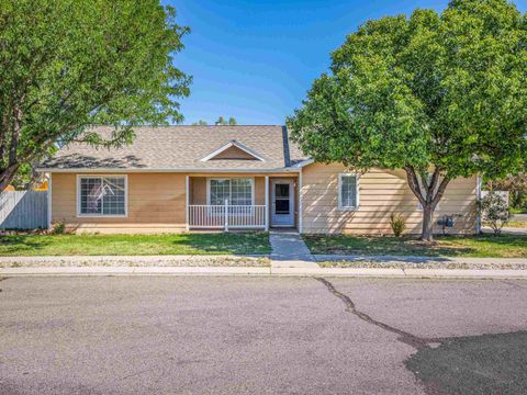 Photo of 298012 Redbud Court, Grand Junction, CO 81504 (MLS # 20262292)