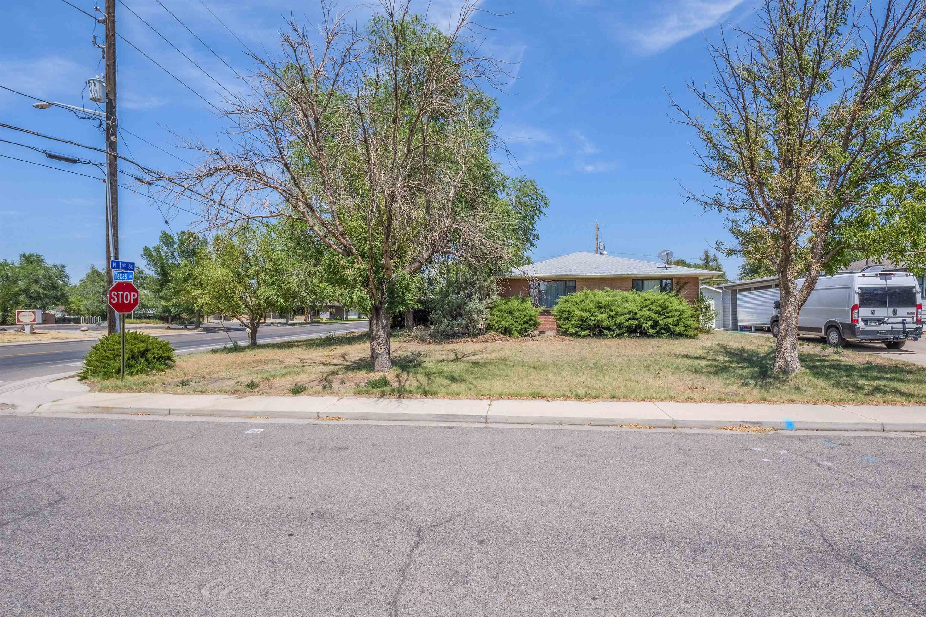 Photo 42 of 42 of 1620 N 1st Street house