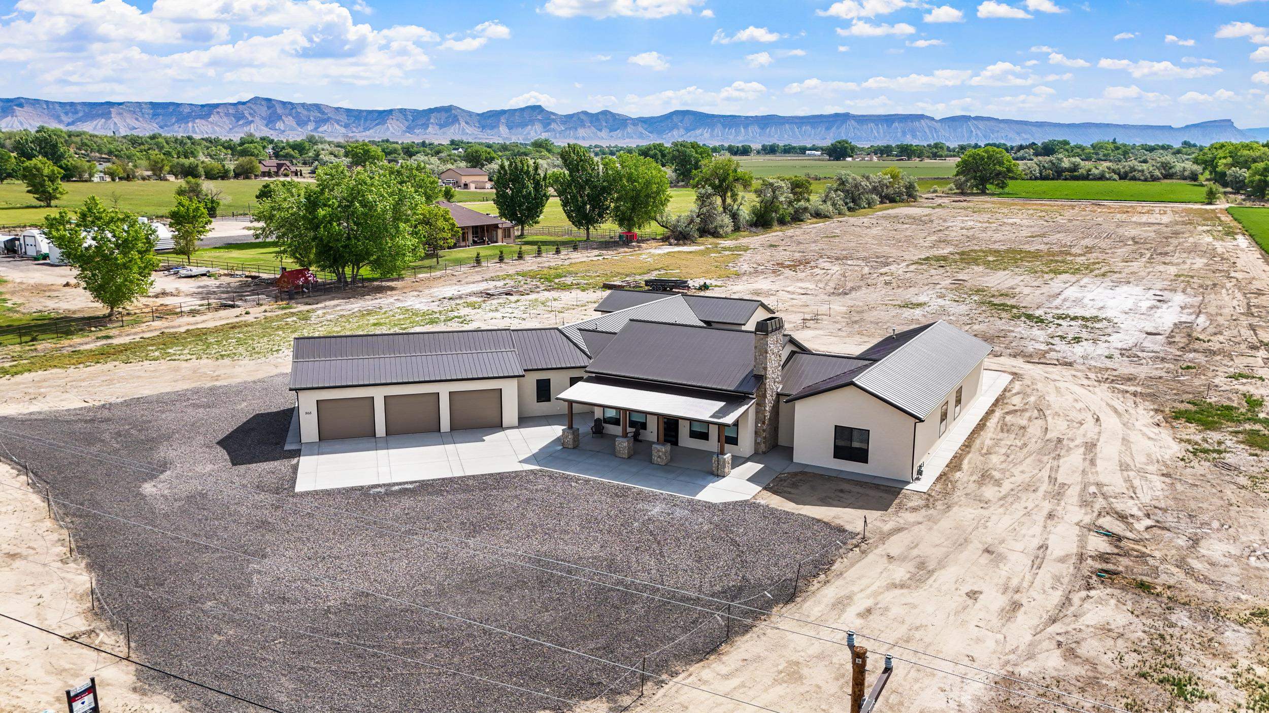 Grand Junction, Colorado, 81505, United States, 4 Bedrooms Bedrooms, ,4 BathroomsBathrooms,Residential,Active,2024812