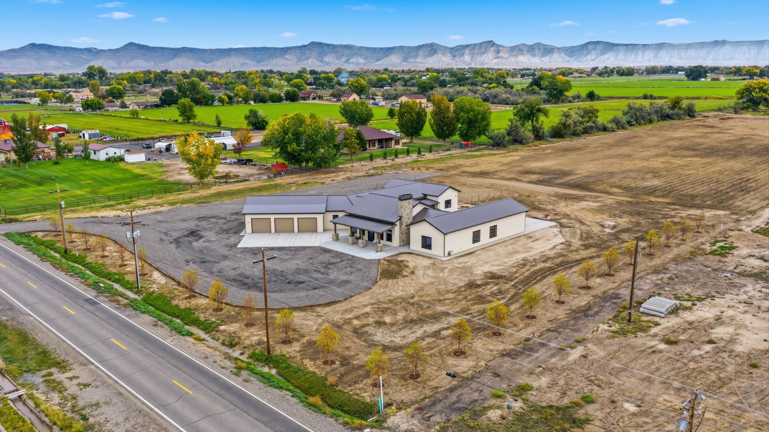 868 23 Rd, Grand Junction, CO, 81505, USA, 4 Bedrooms Bedrooms, ,4 BathroomsBathrooms,Residential,Active,868 23 Rd,20261068