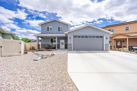 Photo of 504 Grama Court, Grand Junction, CO 81504 (MLS # 20261713)