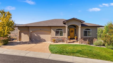 Photo of 191 Ledge Court, Grand Junction, CO 81503 (MLS # 20265041)