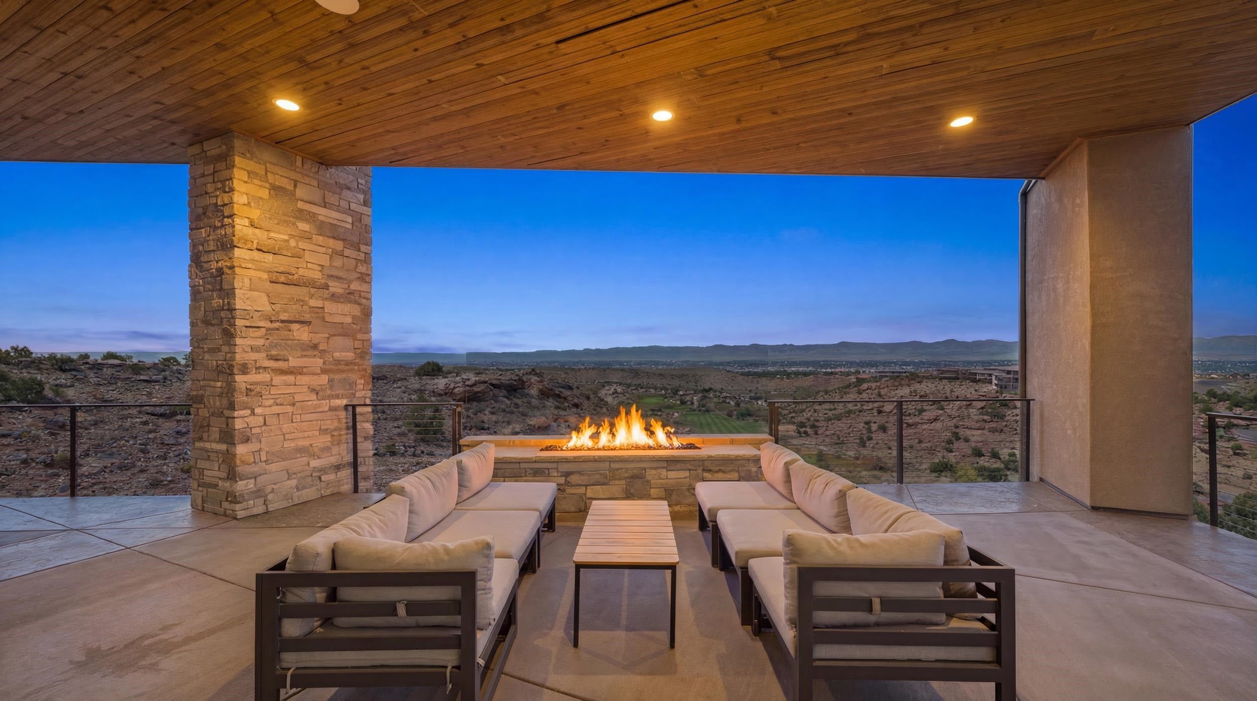 338 Red Ridge Ct, Grand Junction, CO, 81507, USA, 4 Bedrooms Bedrooms, ,3 BathroomsBathrooms,Residential,Active,338 Red Ridge Ct,20261876