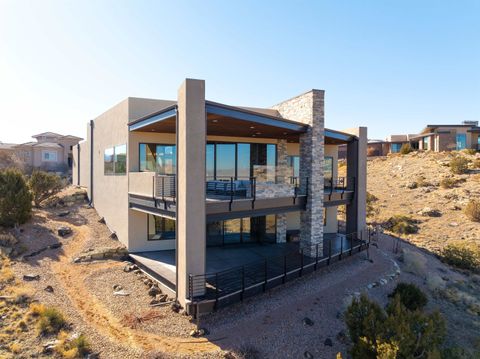 Photo of 338 Red Ridge Court, Grand Junction, CO 81507 (MLS # 20261876)