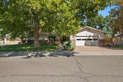 Photo of 2915 Applewood Street, Grand Junction, CO 81506 (MLS # 20264335)