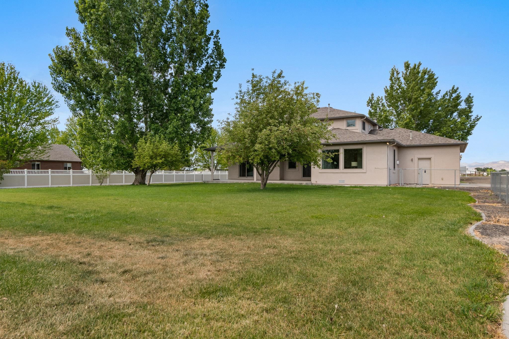 Grand Junction, Colorado, 81505, United States, 4 Bedrooms Bedrooms, ,4 BathroomsBathrooms,Residential,Active,2023446