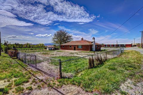 Photo of 649 33 Road, Clifton, CO 81520 (MLS # 20261561)