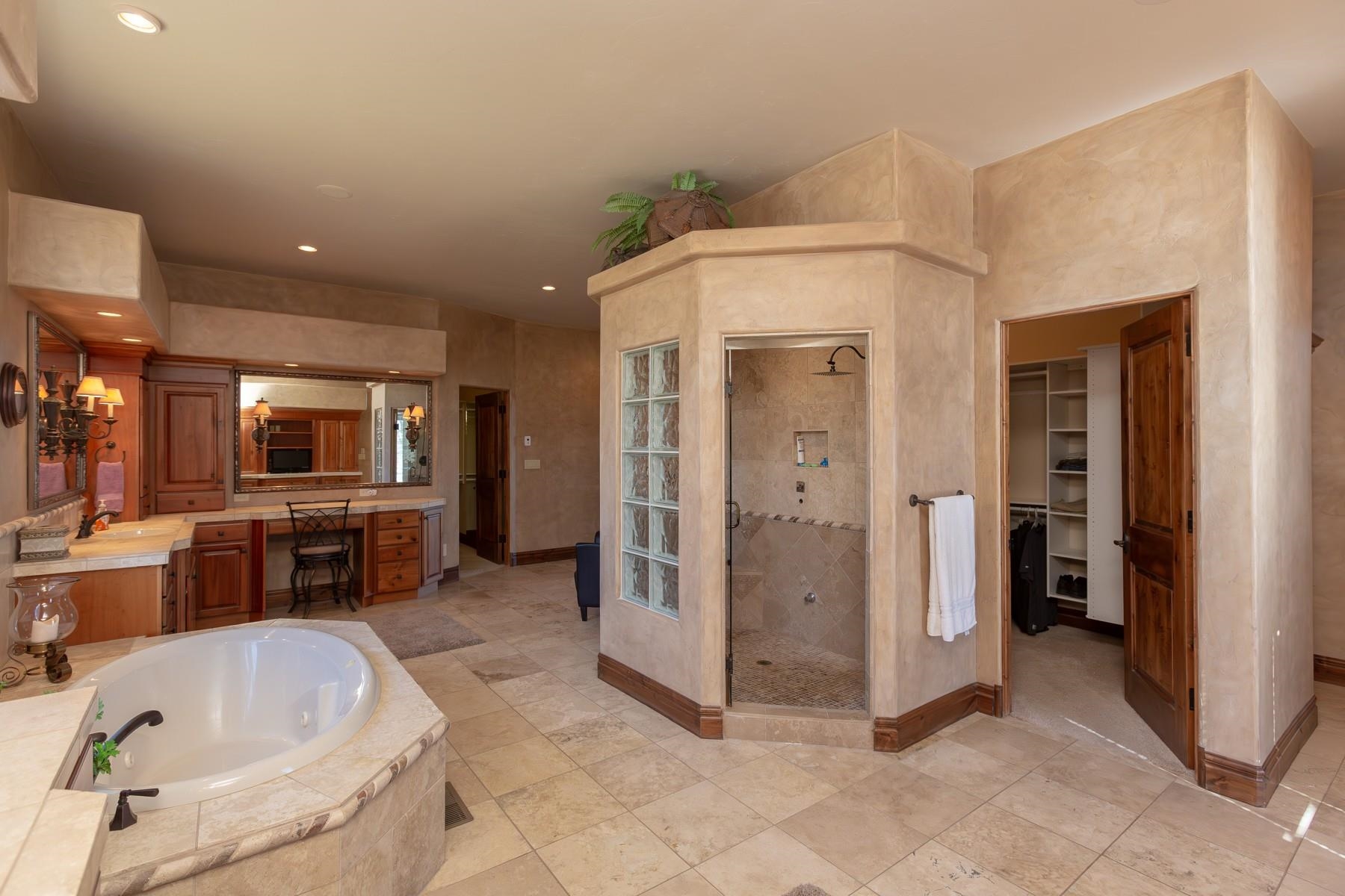 Grand Junction, Colorado, 81505, United States, 3 Bedrooms Bedrooms, ,4 BathroomsBathrooms,Residential,Active,2027052