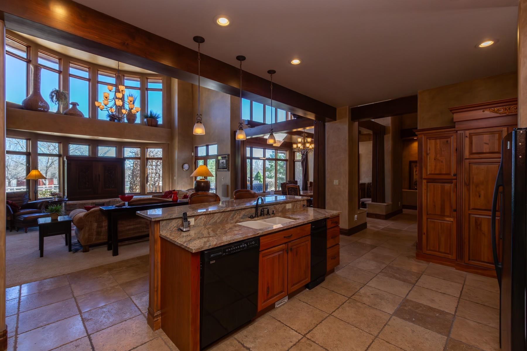 Grand Junction, Colorado, 81505, United States, 3 Bedrooms Bedrooms, ,4 BathroomsBathrooms,Residential,Active,2027052