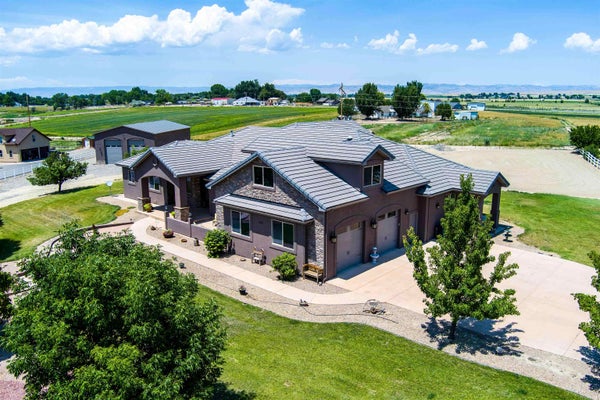 1306 GOLD LAKE DR, LOMA, CO 81524 - Image a18cd2ad6513455dbbfbc56c5c99e322/4152386824