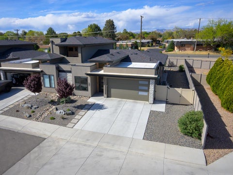 Photo of 2720 Centercliff Drive, Grand Junction, CO 81506 (MLS # 20264527)