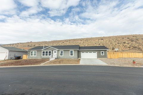 Photo of 2432 Pioneer Way, Rifle, CO 81650 (MLS # 20261204)