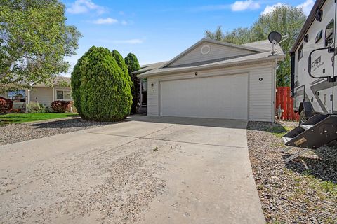 Photo of 3139 S Drake Court, Grand Junction, CO 81504 (MLS # 20261983)