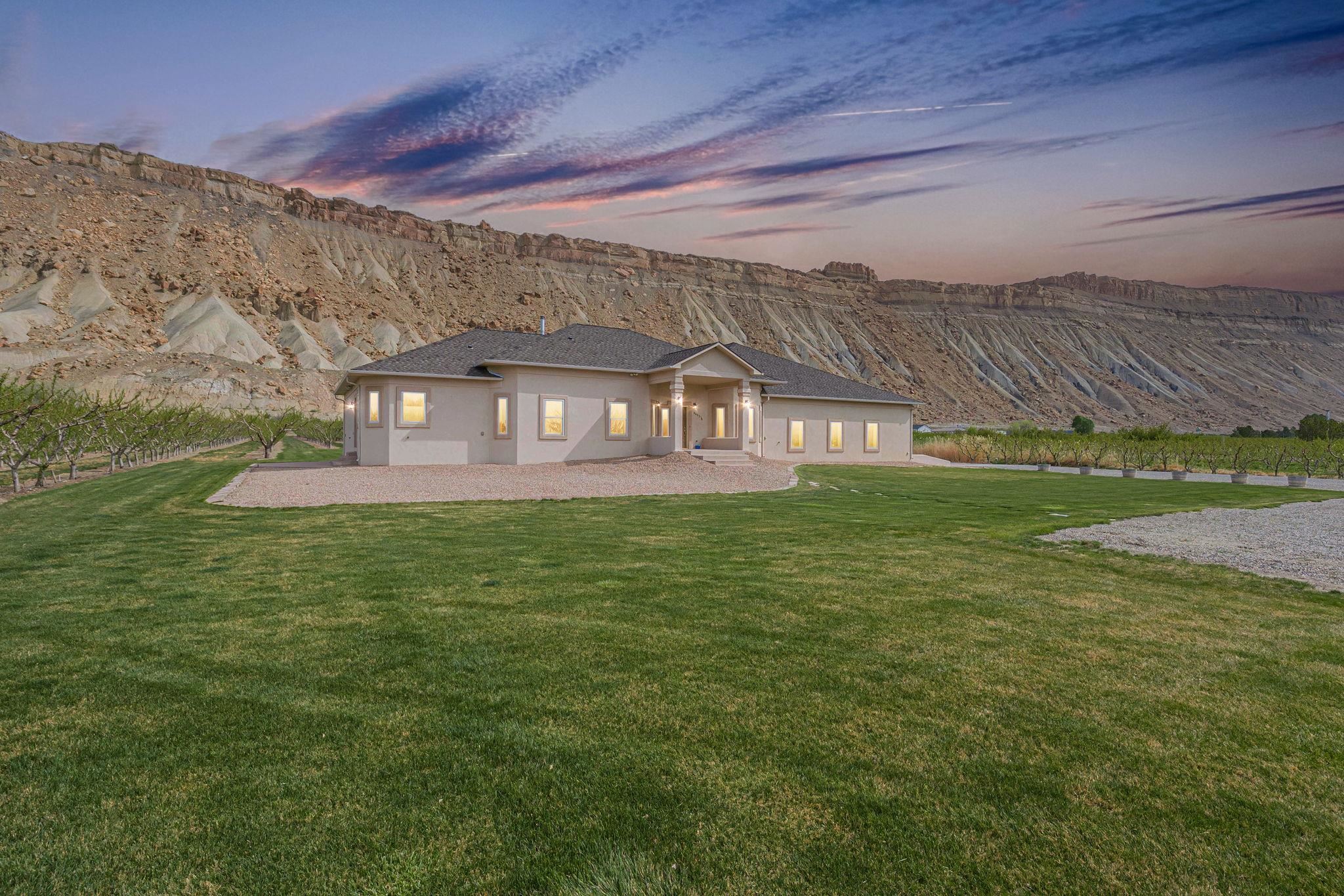 Palisade, Colorado, 81526, United States, 7 Bedrooms Bedrooms, ,5 BathroomsBathrooms,Residential,Active,1773219