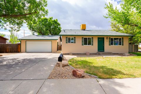 Photo of 2601 Bookcliff Avenue, Grand Junction, CO 81501 (MLS # 20261961)