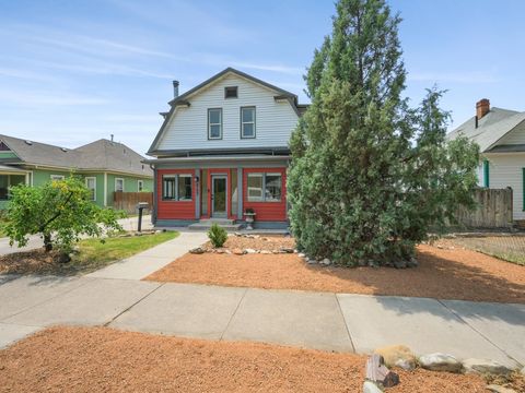 Photo of 827 Chipeta Avenue, Grand Junction, CO 81501 (MLS # 20263336)