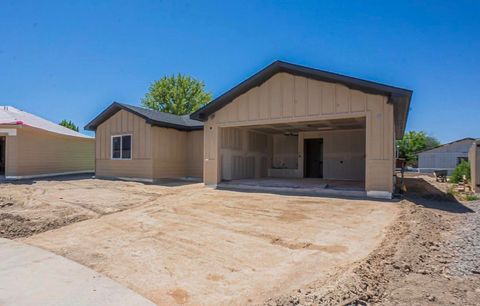 Photo of 409 Pear Lane, Grand Junction, CO 81504 (MLS # 20262205)