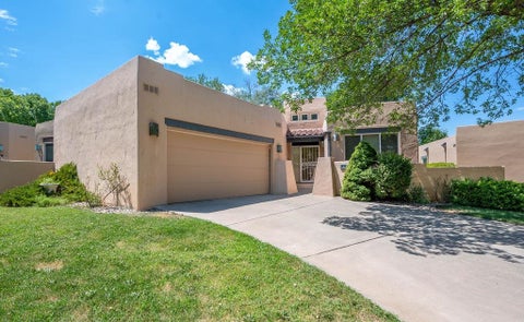 Photo of 483 Seasons Court, Grand Junction, CO 81507 (MLS # 20264000)