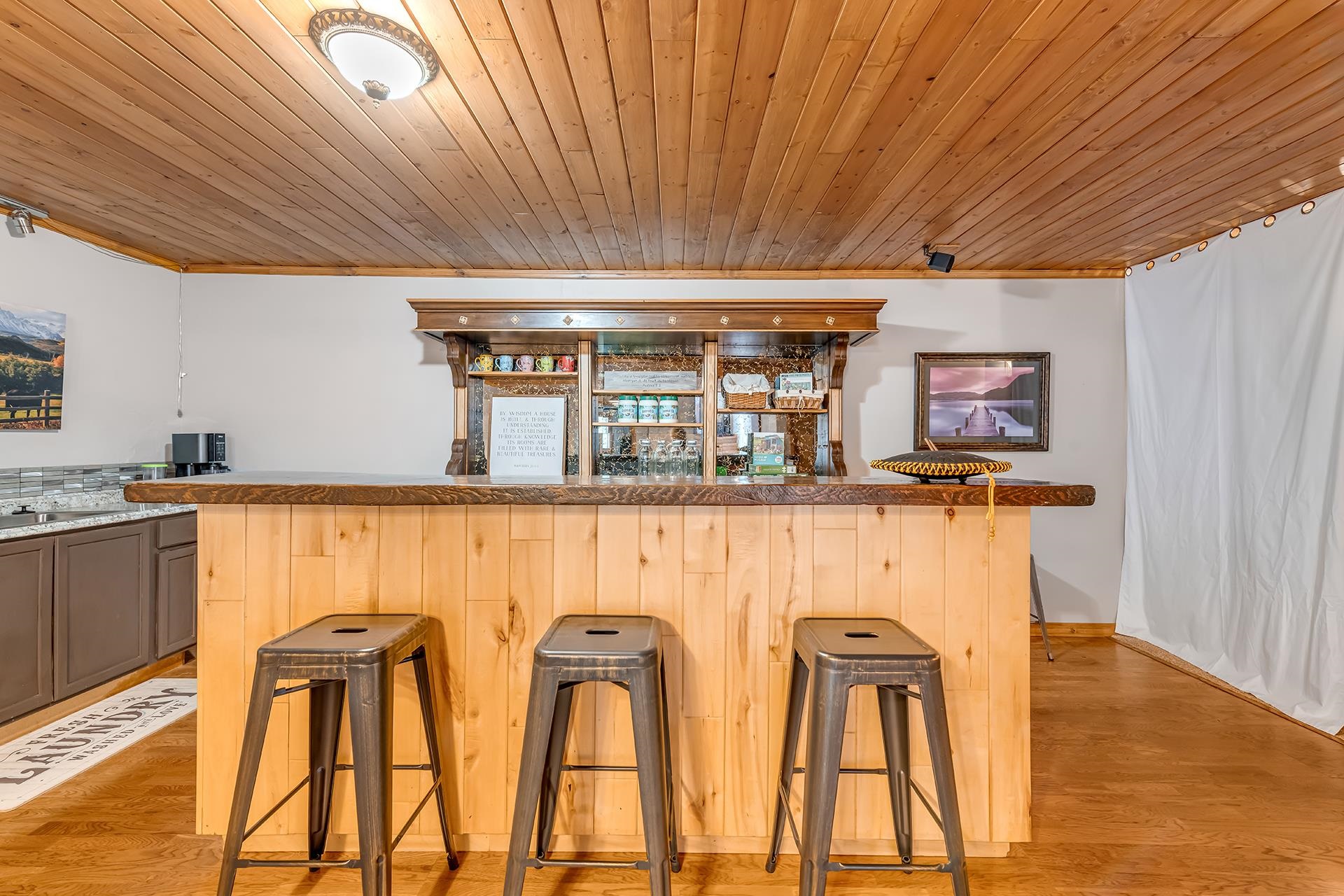 Whitewater, Colorado, 81527, United States, 5 Bedrooms Bedrooms, ,3 BathroomsBathrooms,Residential,Active,2034245
